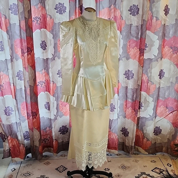 Vintage Jessica McClintock Cream Satin/Silk Wedding Formal Dress Size Small - Picture 3 of 17